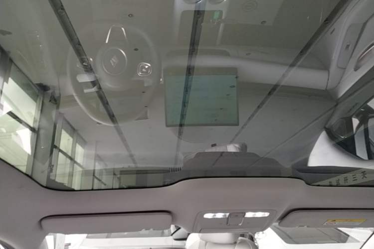 Used Baojun Enjoy 2025 All-Electric 600km Luxury Edition Headliner
