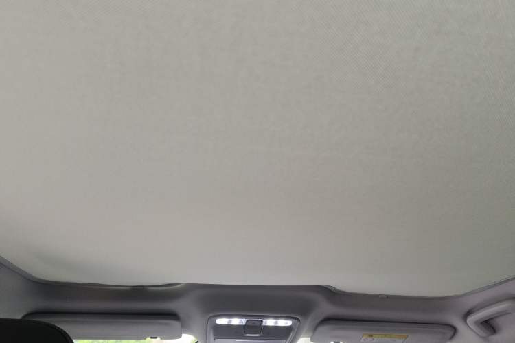 Used Baojun Enjoy 2025 All-Electric 600km Luxury Edition Headliner