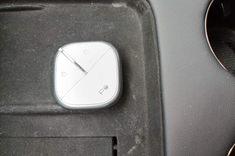 Used Baojun Enjoy 2025 All-Electric 600km Luxury Edition Interior 1