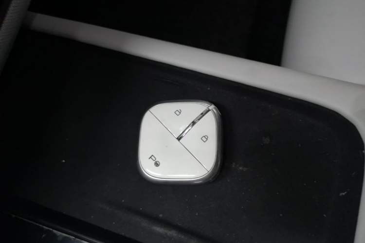 Used Baojun Enjoy 2025 All-Electric 600km Luxury Edition Interior 1