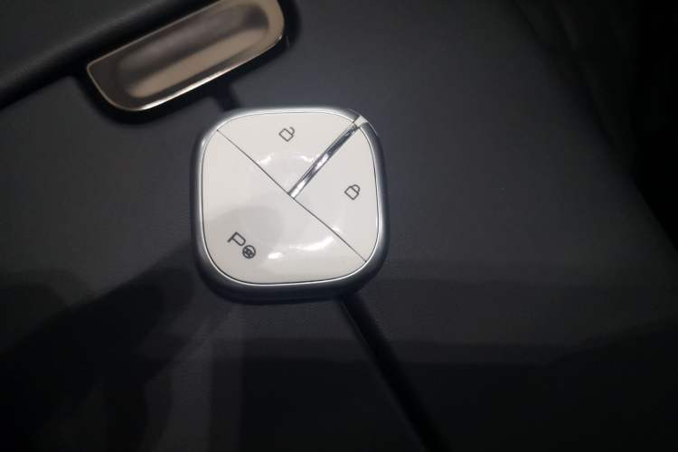Used Baojun Enjoy 2025 All-Electric 600km Luxury Edition Interior 1