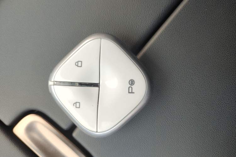Used Baojun Enjoy 2025 All-Electric 600km Luxury Edition Interior 1
