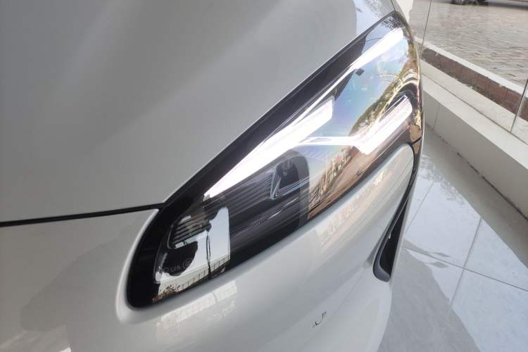 Used Baojun Enjoy 2025 All-Electric 600km Luxury Edition Left Front Headlight