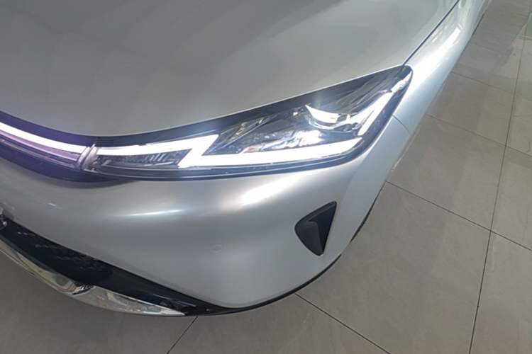 Used Baojun Enjoy 2025 Plug-in Hybrid 140km Luxury Edition Left Front Headlight