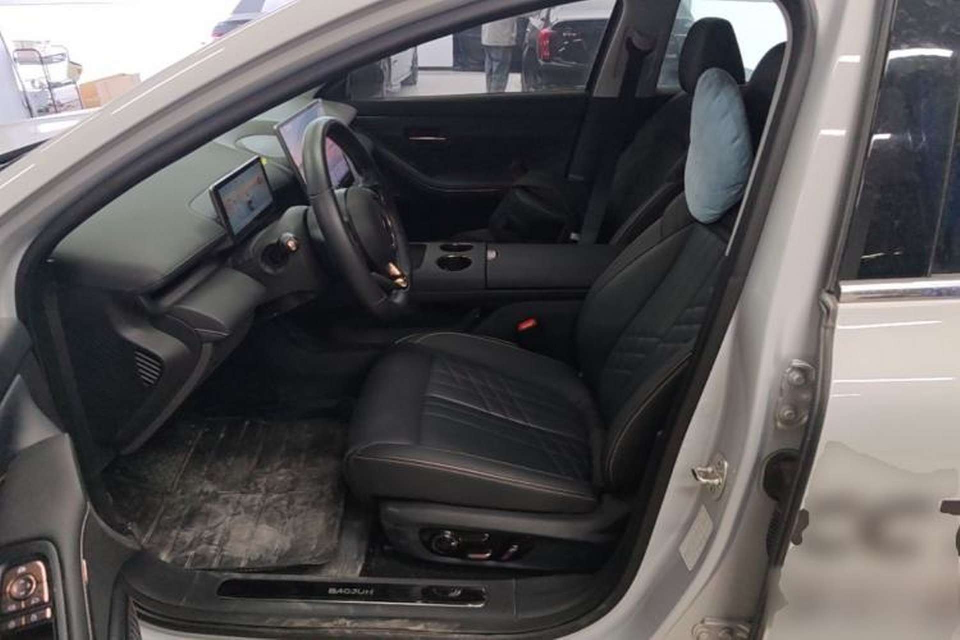 Used Baojun Enjoy 2025 Plug-in Hybrid 140km Luxury Edition Left Front Seat