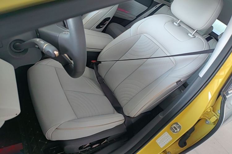 Used Baojun Enjoy 2025 Plug-in Hybrid 140km Luxury Edition Left Front Seat