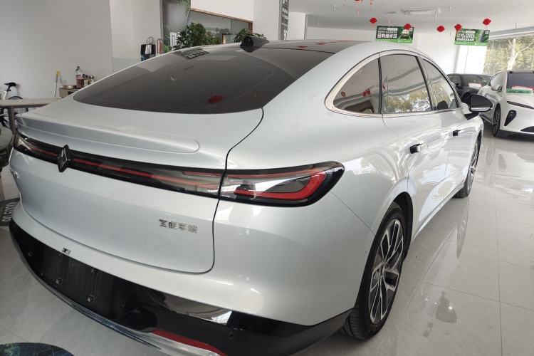 Used Baojun Enjoy 2025 All-Electric 600km Luxury Edition Rear Right 45 Deg