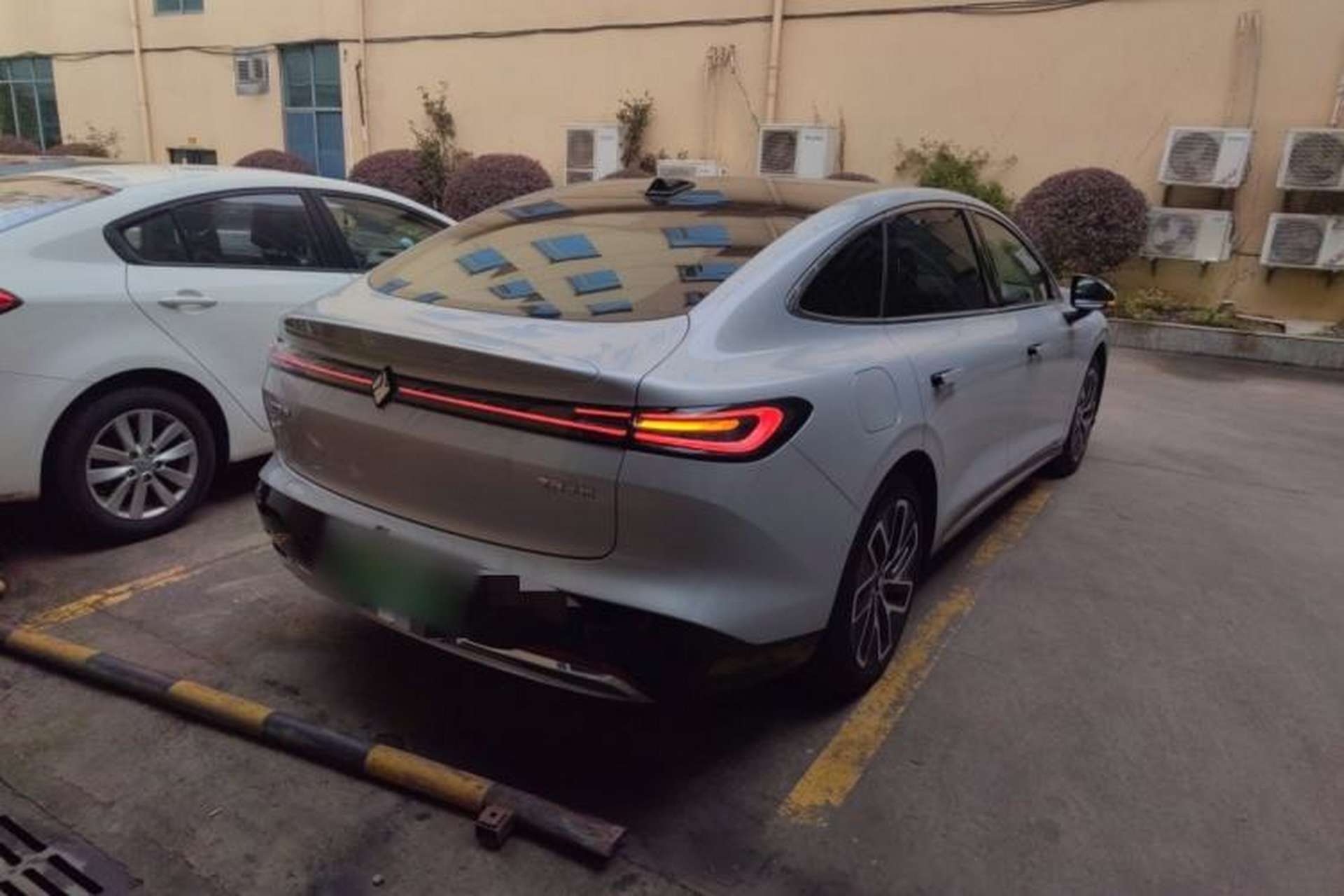 Used Baojun Enjoy 2025 Plug-in Hybrid 140km Luxury Edition Rear Right 45 Deg