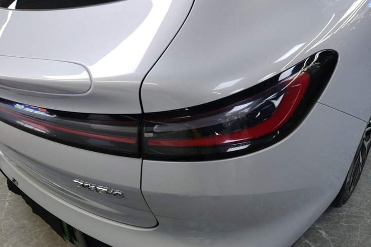 Used Baojun Enjoy 2025 All-Electric 600km Luxury Edition Right Rear Taillight