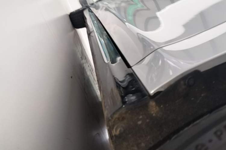 Used Baojun Enjoy 2025 All-Electric 600km Luxury Edition Right Side Sill