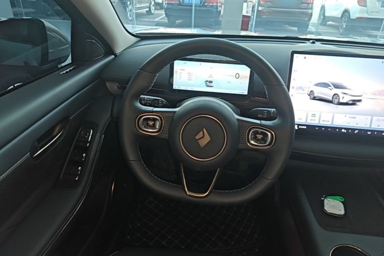 Used Baojun Enjoy 2025 Plug-in Hybrid 140km Luxury Edition Steering Wheel