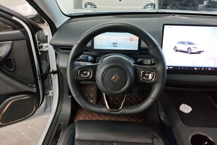 Used Baojun Enjoy 2025 All-Electric 600km Standard Version Steering Wheel