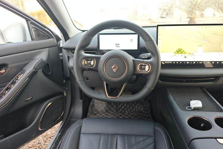 Used Baojun Enjoy 2025 Plug-in Hybrid 140km Luxury Edition Steering Wheel