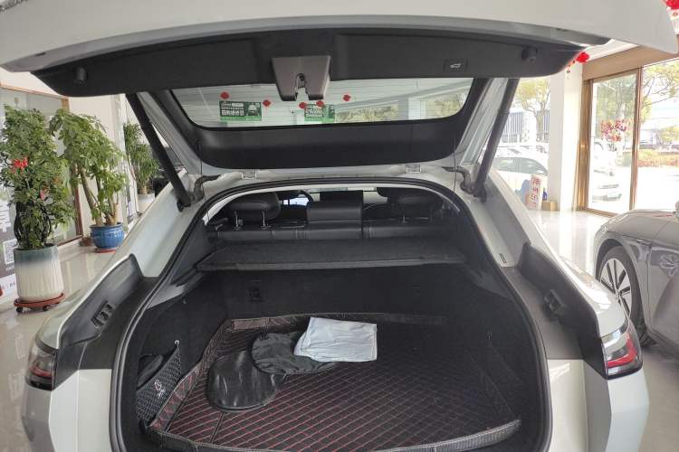 Used Baojun Enjoy 2025 All-Electric 600km Luxury Edition Trunk