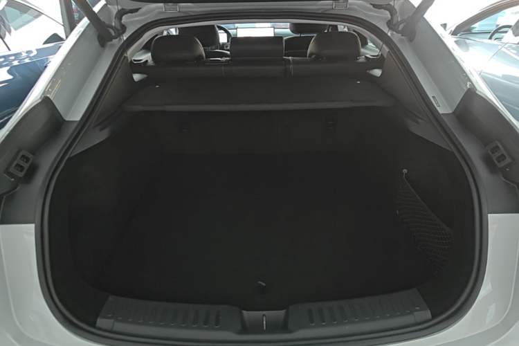 Used Baojun Enjoy 2025 Plug-in Hybrid 140km Luxury Edition Trunk