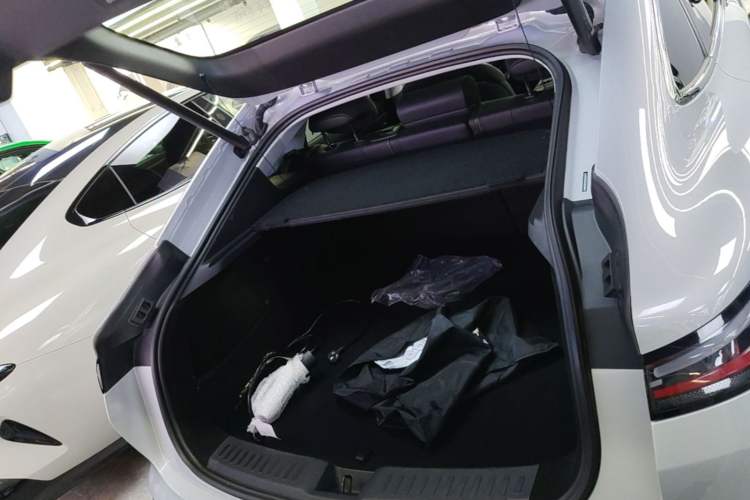Used Baojun Enjoy 2025 All-Electric 600km Luxury Edition Trunk