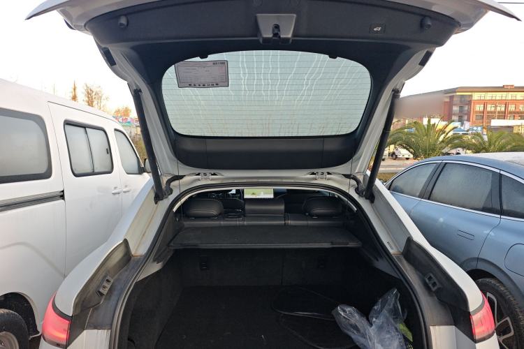 Used Baojun Enjoy 2025 Plug-in Hybrid 140km Luxury Edition Trunk