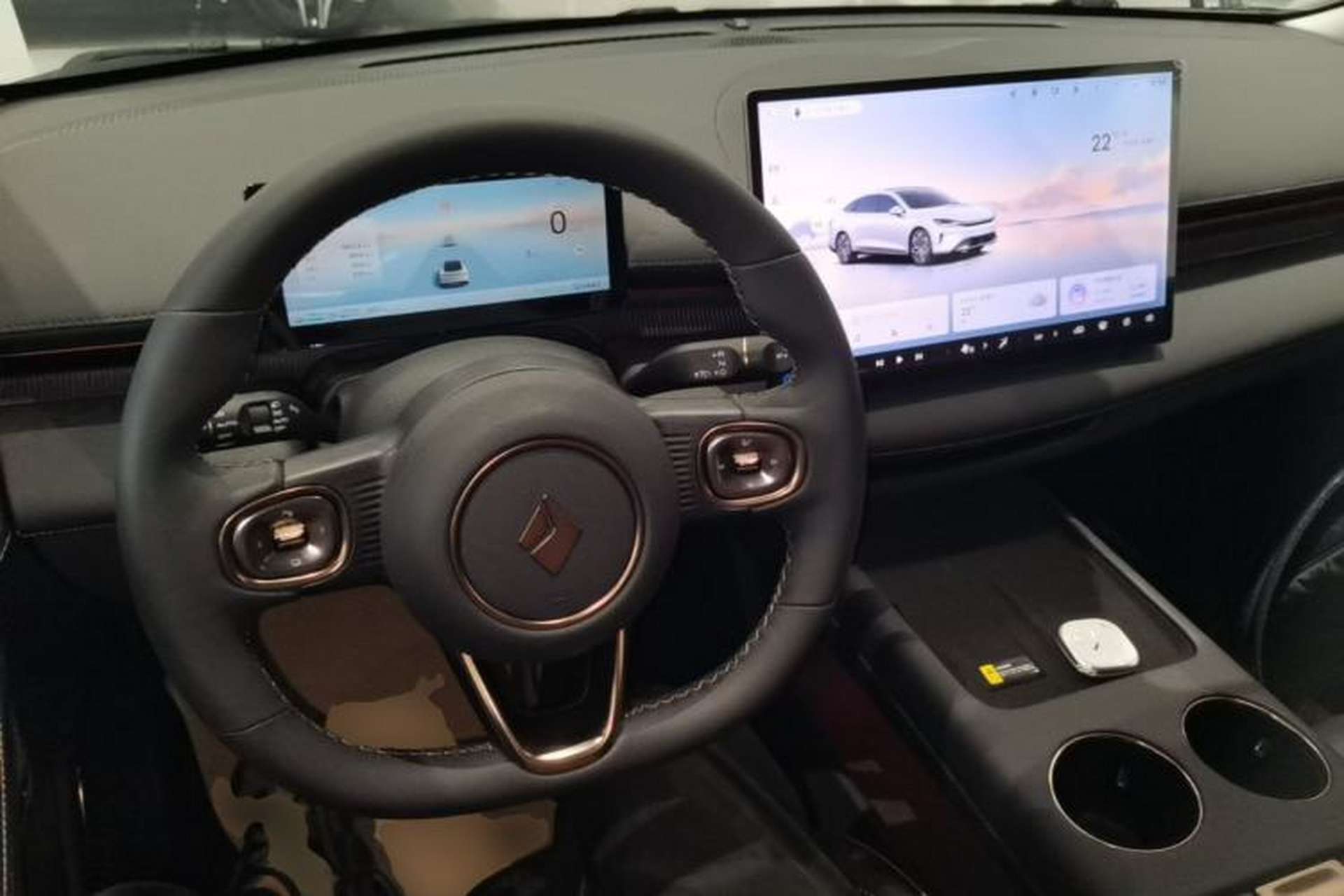Used Baojun Enjoy 2025 Plug-in Hybrid 140km Luxury Edition Center Console