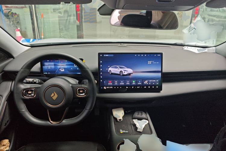 Used Baojun Enjoy 2025 All-Electric 600km Luxury Edition Center Console