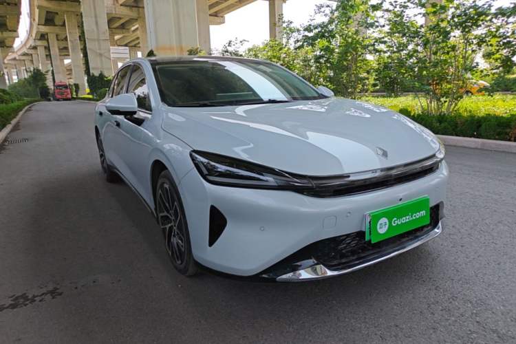 Used Baojun Enjoy 2025 Plug-in Hybrid 140km Luxury Edition Exterior 1