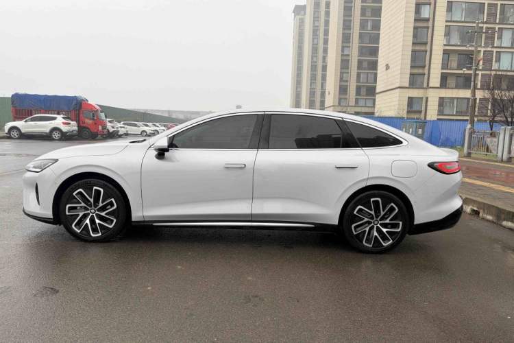 Used Baojun Enjoy 2025 Plug-in Hybrid 140km Luxury Edition Exterior 2