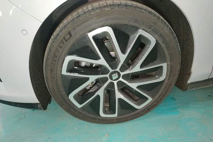 Used Baojun Enjoy 2025 Plug-in Hybrid 140km Luxury Edition Exterior 4