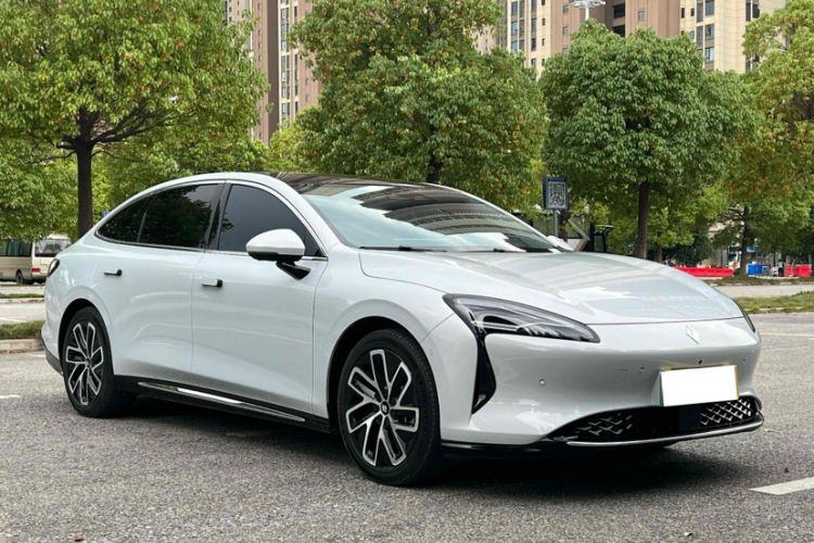 Used Baojun Enjoy 2025 All-Electric 600km Luxury Edition Exterior 5