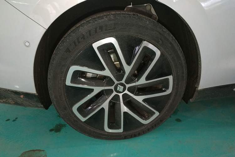 Used Baojun Enjoy 2025 Plug-in Hybrid 140km Luxury Edition Exterior 5