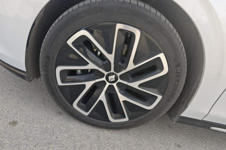 Used Baojun Enjoy 2025 All-Electric 600km Luxury Edition Exterior 7