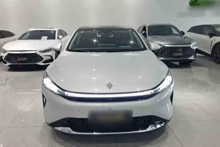 Used Baojun Enjoy 2025 Plug-in Hybrid 140km Luxury Edition Front
