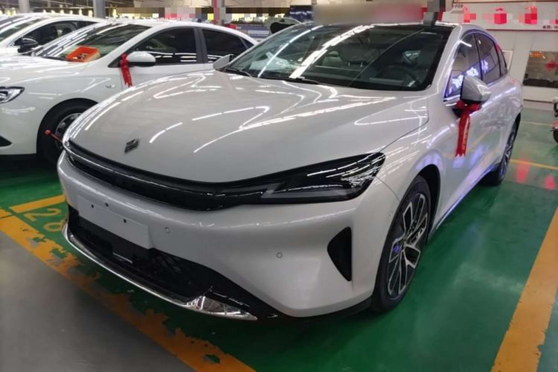 Used Baojun Enjoy 2025 Plug-in Hybrid 140km Luxury Edition Front Left 45 Deg