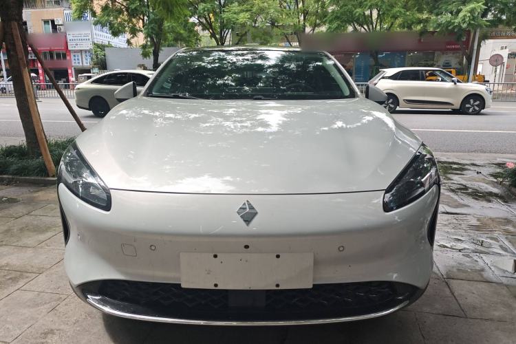 Used Baojun Enjoy 2025 All-Electric 600km Luxury Edition Front