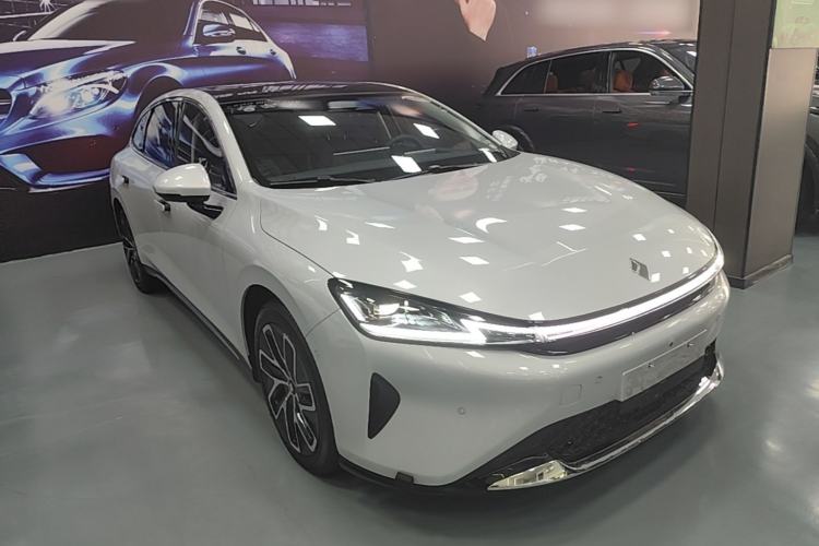 Used Baojun Enjoy 2025 Plug-in Hybrid 140km Luxury Edition Front Right 45 Deg