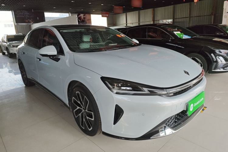 Used Baojun Enjoy 2025 Plug-in Hybrid 140km Luxury Edition Front Right 45 Deg