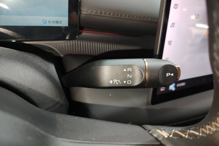 Used Baojun Enjoy 2025 All-Electric 600km Luxury Edition Gear Lever