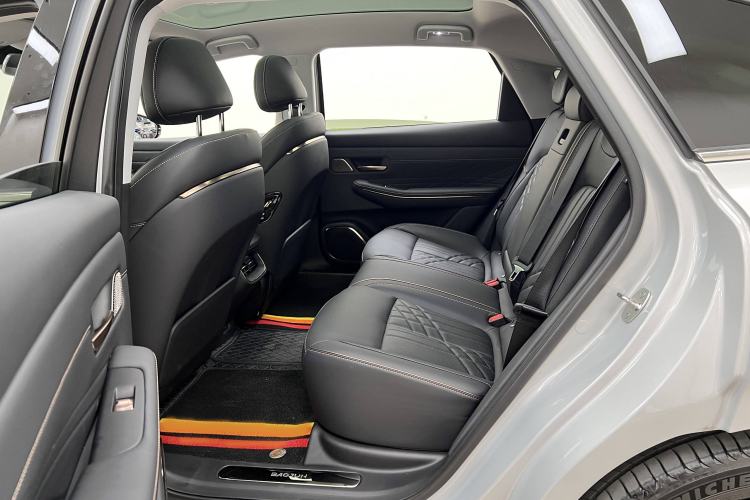 Used Baojun Enjoy 2025 All-Electric 600km Luxury Edition Interior 13