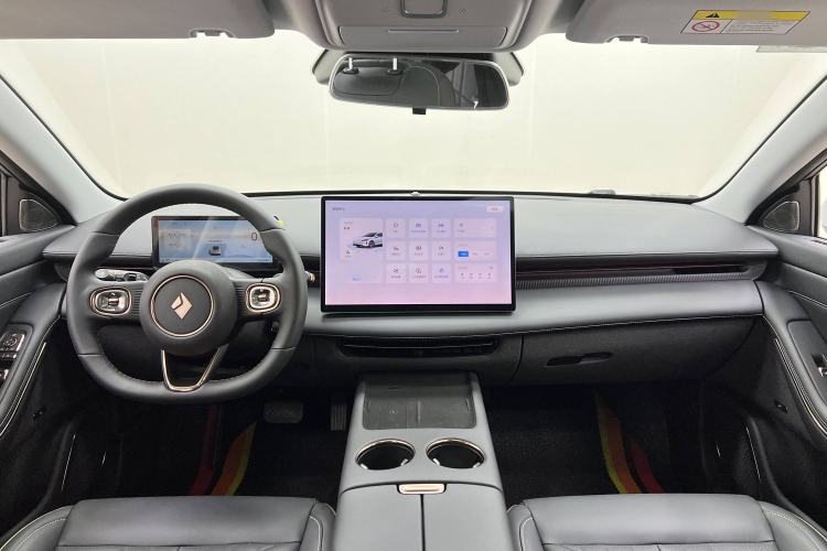 Used Baojun Enjoy 2025 All-Electric 600km Luxury Edition Interior 14