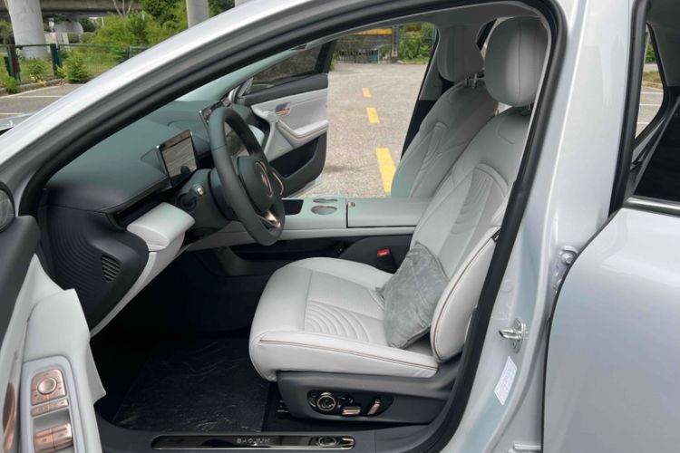Used Baojun Enjoy 2025 All-Electric 600km Luxury Edition Interior 2