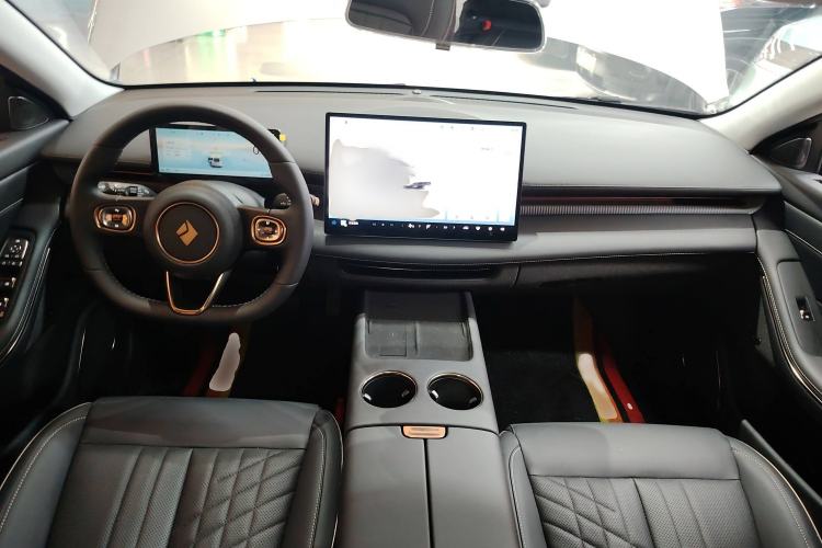 Used Baojun Enjoy 2025 All-Electric 600km Luxury Edition Interior 2