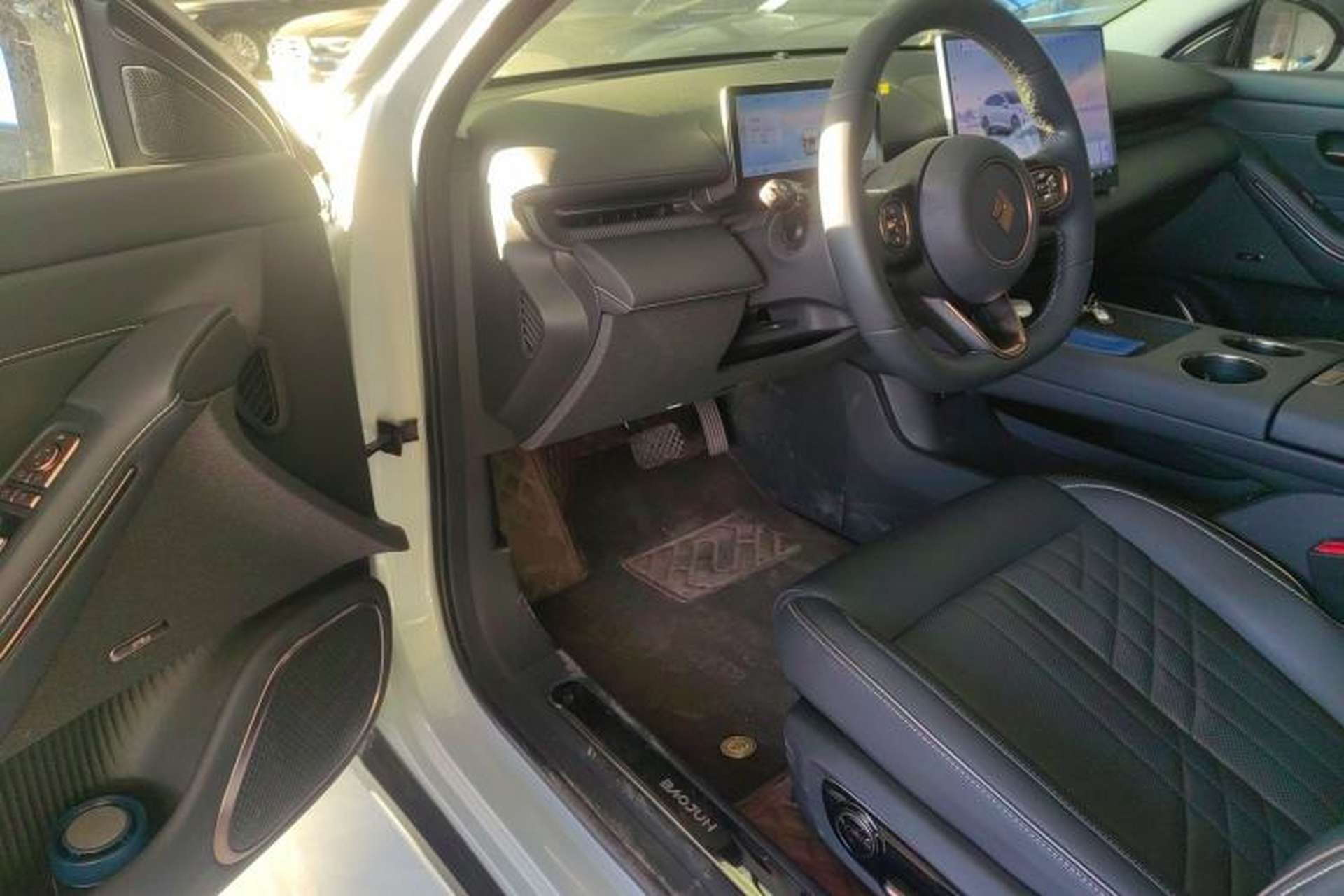 Used Baojun Enjoy 2025 All-Electric 600km Luxury Edition Interior 3