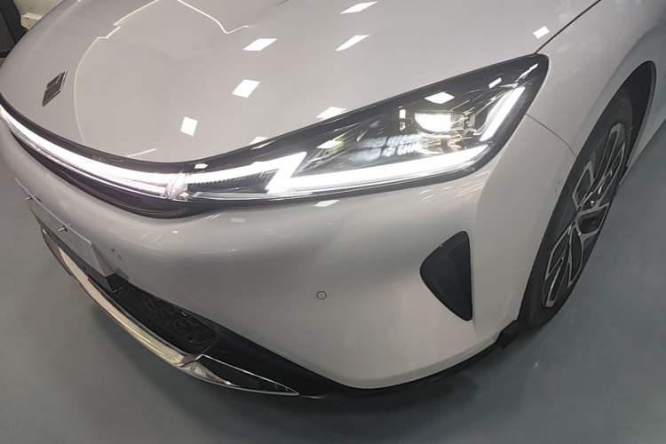 Used Baojun Enjoy 2025 Plug-in Hybrid 140km Luxury Edition Left Front Headlight