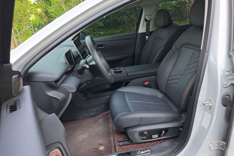 Used Baojun Enjoy 2025 Plug-in Hybrid 140km Luxury Edition Left Front Seat