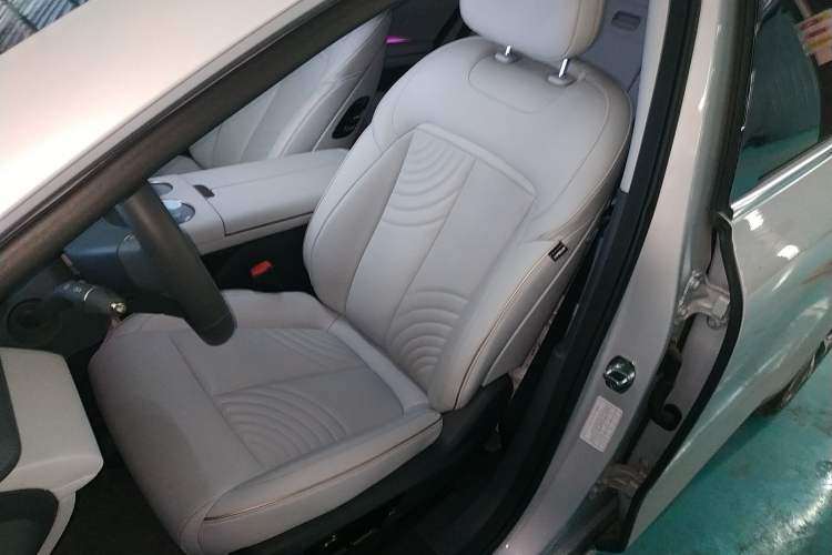 Used Baojun Enjoy 2025 Plug-in Hybrid 140km Luxury Edition Left Front Seat