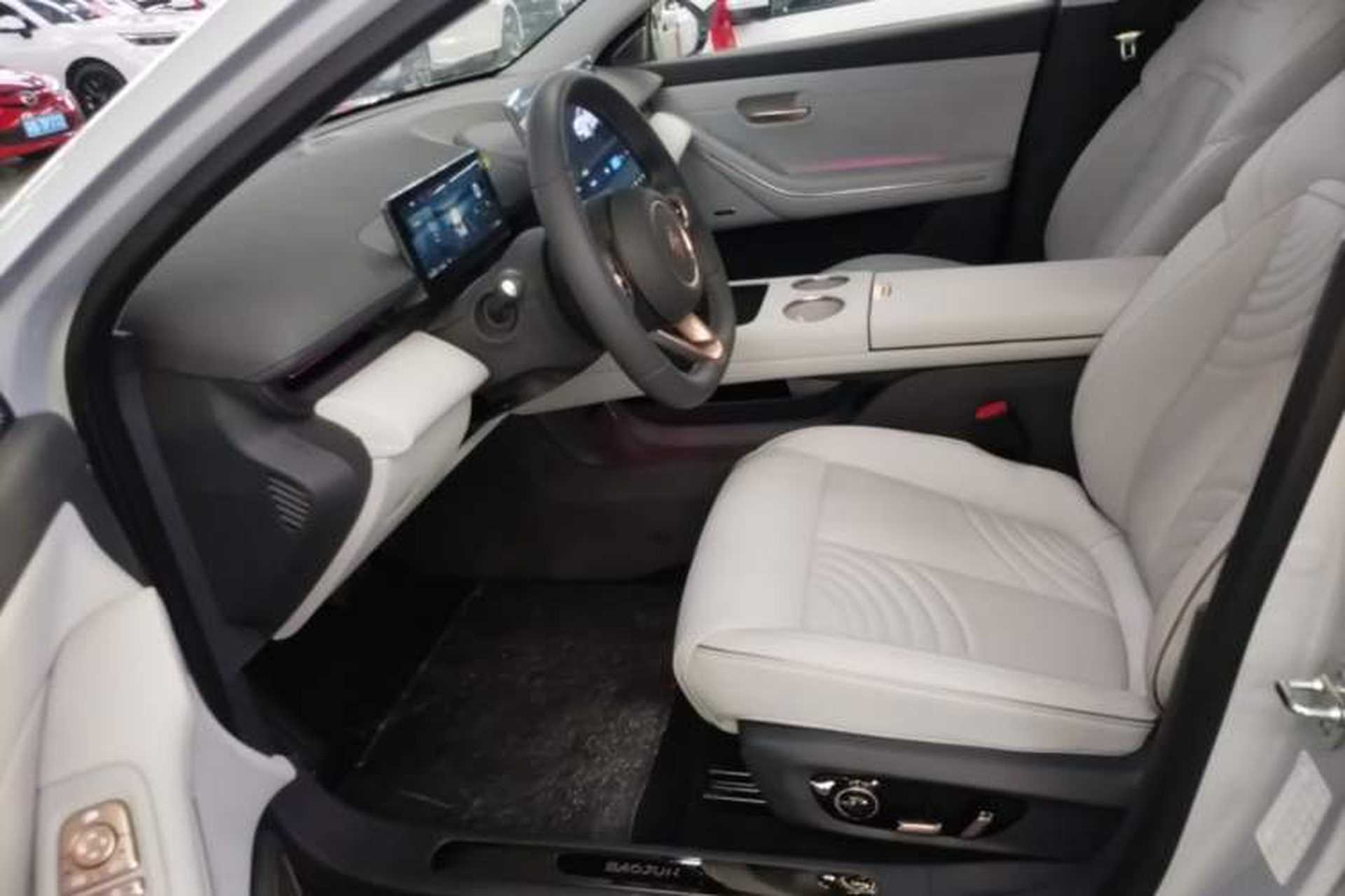 Used Baojun Enjoy 2025 Plug-in Hybrid 140km Luxury Edition Left Front Seat