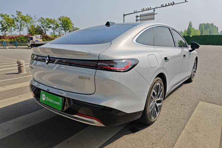 Used Baojun Enjoy 2025 Plug-in Hybrid 140km Luxury Edition Rear Right 45 Deg
