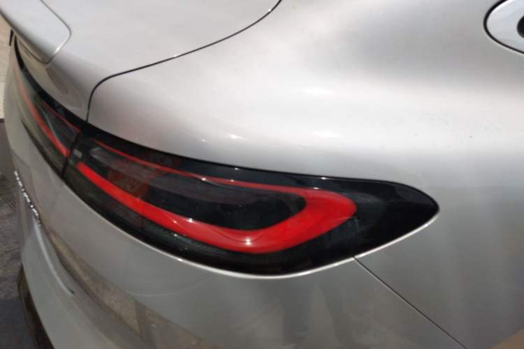 Used Baojun Enjoy 2025 Plug-in Hybrid 140km Standard Version Right Rear Taillight