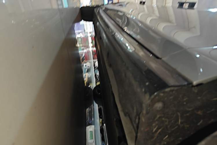 Used Baojun Enjoy 2025 All-Electric 600km Luxury Edition Right Side Sill