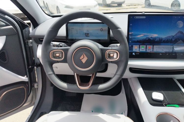 Used Baojun Enjoy 2025 Plug-in Hybrid 140km Standard Version Steering Wheel