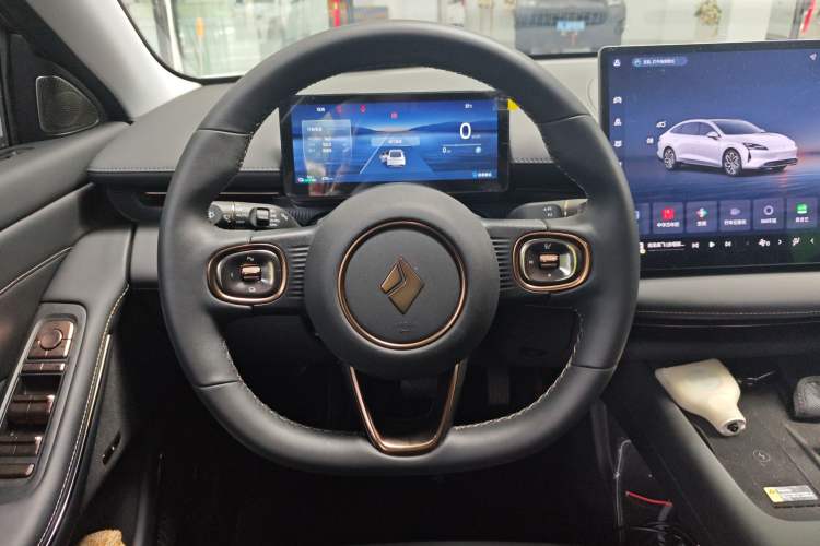 Used Baojun Enjoy 2025 All-Electric 600km Luxury Edition Steering Wheel