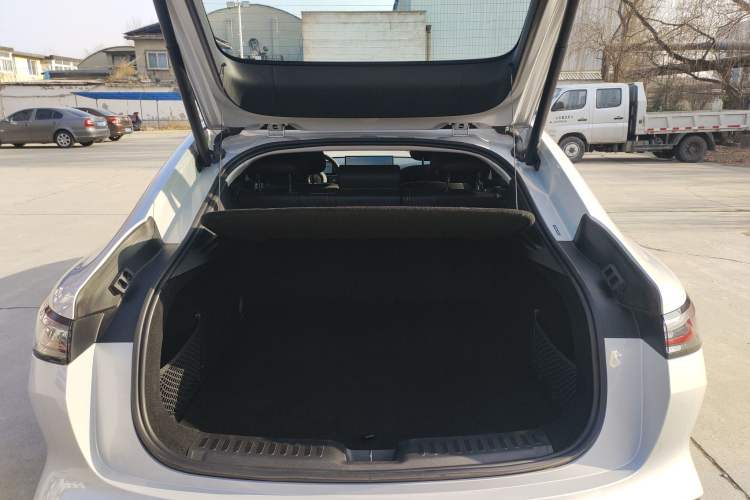 Used Baojun Enjoy 2025 All-Electric 600km Luxury Edition Trunk